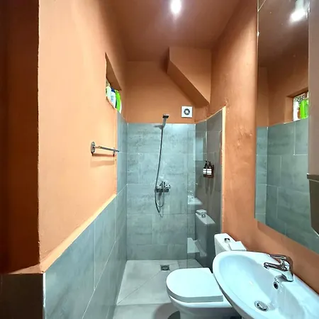 Cozy At Taiwan Citycenter Lägenhet