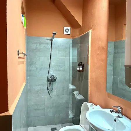 Cozy At Taiwan Citycenter Apartament *